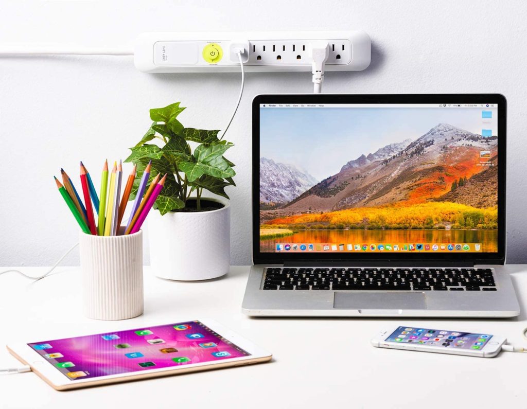 6 Outlet Power Strips